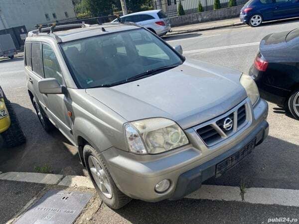 Utilizat 2002 Nissan X-Trail SUV | 2.600 EUR - Imagine 1/4