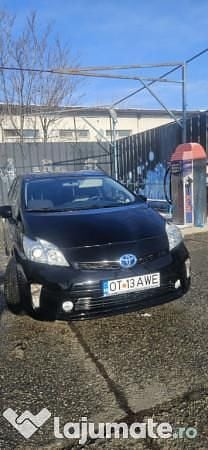 Second-hand Toyota Prius 2012 Hatchback