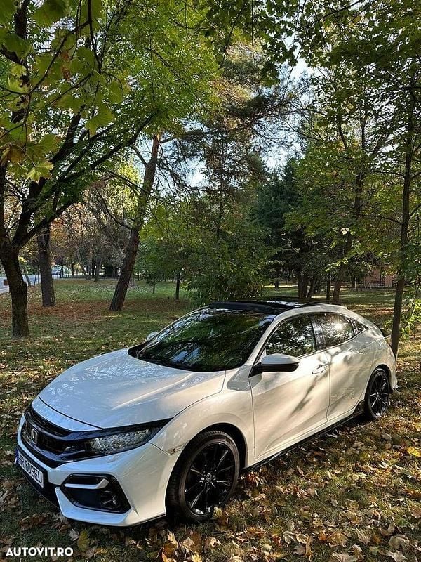 Culoarealb Utilizat 2022 Honda Civic Sport Plus Hatchback | 19.500 EUR (Preț bun) - Imagine 1/4