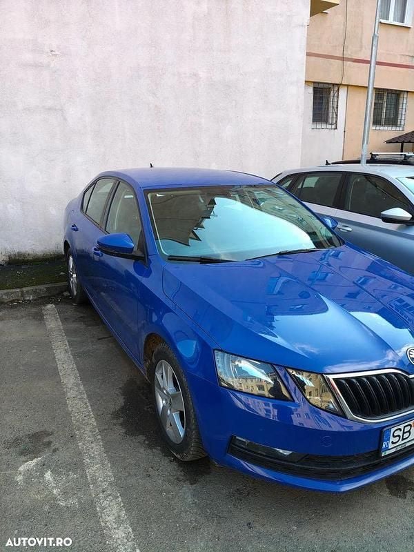 Second-hand Skoda Octavia Active 116 CP (85 kW) 2019 Culoarealbastru Berlinǎ