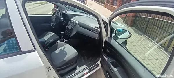 Second-hand Fiat Punto 75 CP (55 kW) 2012 Hatchback