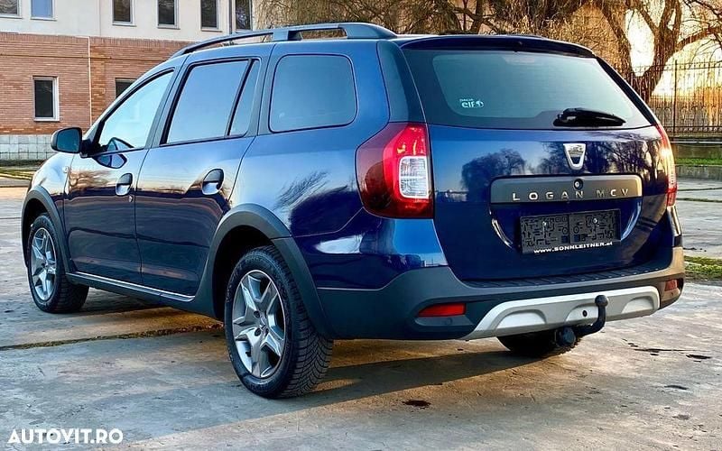 Second-hand Dacia Logan 101 CP (74 kW) 2017 Culoarealbastru Break
