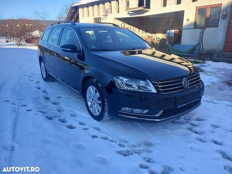 Second-hand VW Passat Comfortline 140 CP (102 kW) 2012 Culoarenegru Break