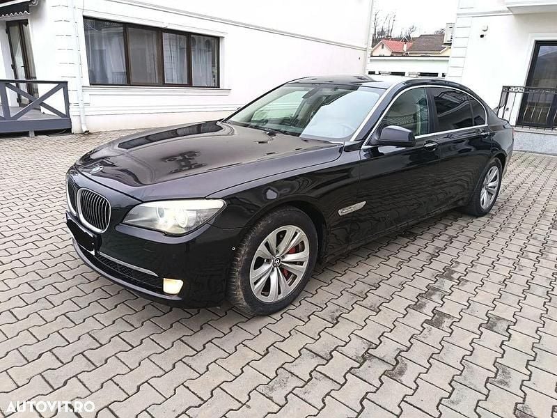 Second-hand BMW 730L 245 CP (180 kW) 2009 Culoarenegru Berlinǎ