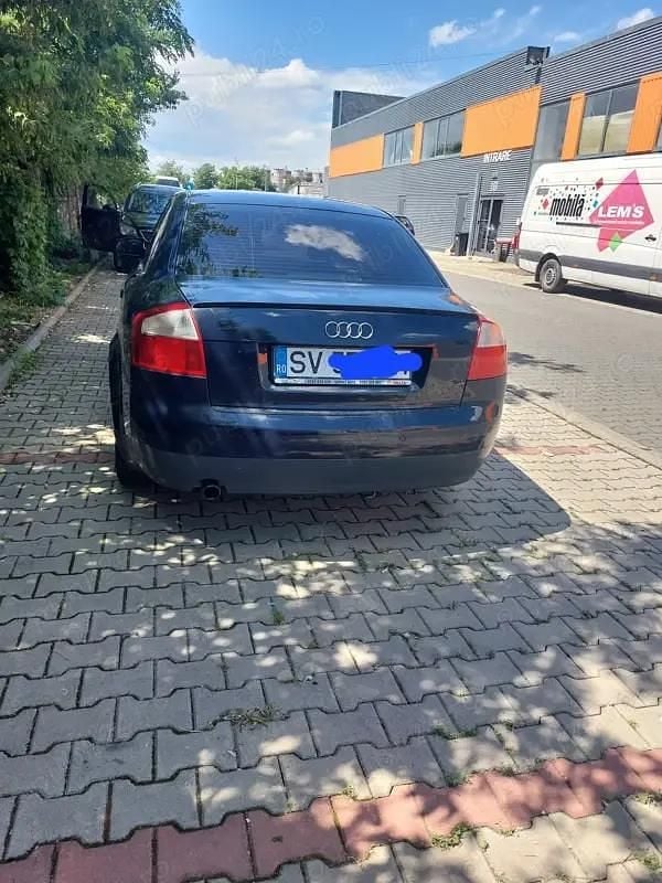Utilizat 2003 Audi A4 Berlinǎ | 1.900 EUR (Preț OK) - Imagine 1/4