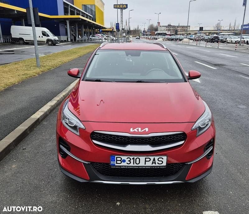 Second-hand Kia XCeed City 160 CP (117 kW) 2022 Culoarerosu SUV