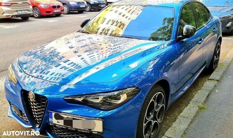Albastru Utilizat 2023 Alfa Romeo Giulia Veloce Berlinǎ | 35.890 EUR (Preț OK) - Imagine 1/4
