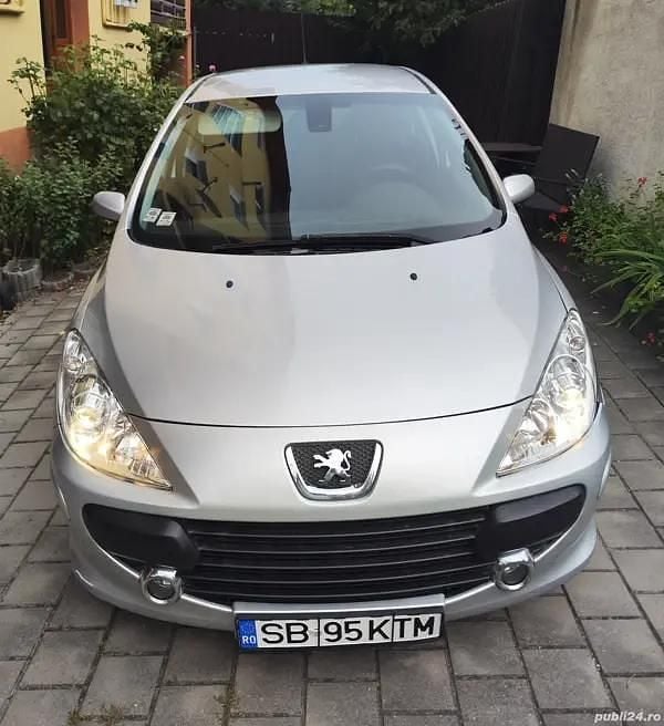 Utilizat 2007 Peugeot 307 Berlinǎ | 2.500 EUR (Preț OK) - Imagine 1/4