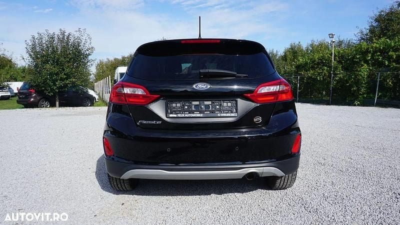 Second-hand Ford Fiesta ST-Line 101 CP (74 kW) 2018 Culoarenegru Hatchback