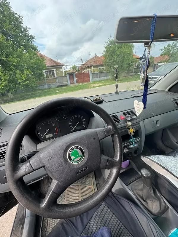 Utilizat 2001 Skoda Fabia Break | 1.600 EUR (Preț OK) - Imagine 1/4