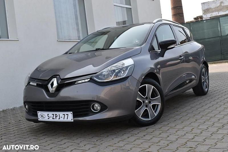 Culoaregri Utilizat 2015 Renault Clio GrandTour Dynamique Break | 5.900 EUR (Preț OK) - Imagine 1/4