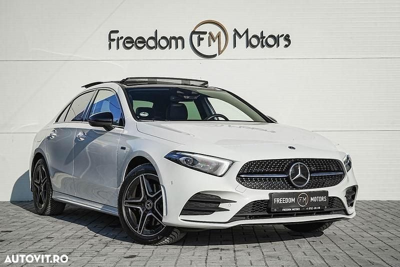 Second-hand Mercedes A250 AMG line 218 CP (160 kW) 2020 Culoarealb Berlinǎ