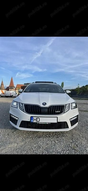 Alb Second-hand 2019 Skoda Octavia vRS Break | 14.300 EUR (Super Preț) - Imagine 1/4