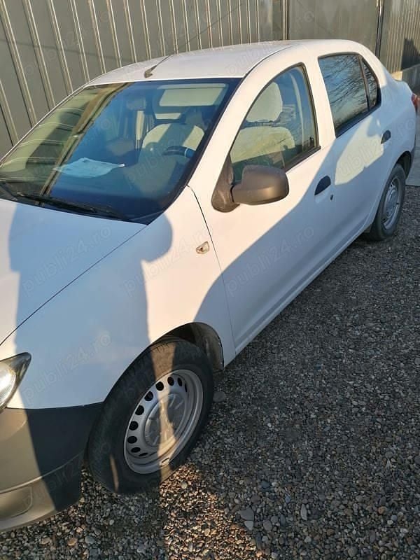 Second-hand Dacia Logan 55 CP (40 kW) 2014 Berlinǎ