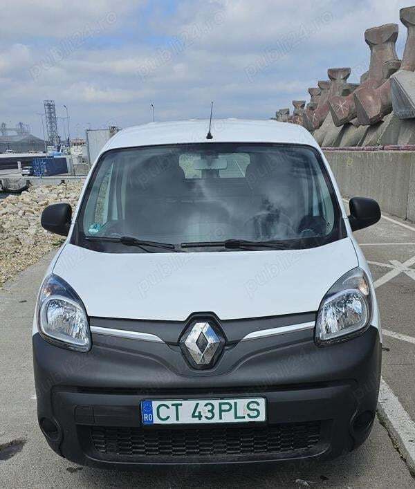 Alb Utilizat 2017 Renault Kangoo Monovolum | 7.999 EUR - Imagine 1/4