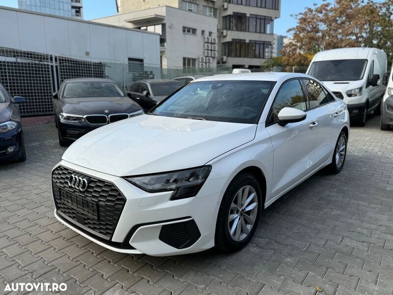 Alb Utilizat 2022 Audi A3 Advanced Berlinǎ | 23.500 EUR (Preț OK) - Imagine 1/4