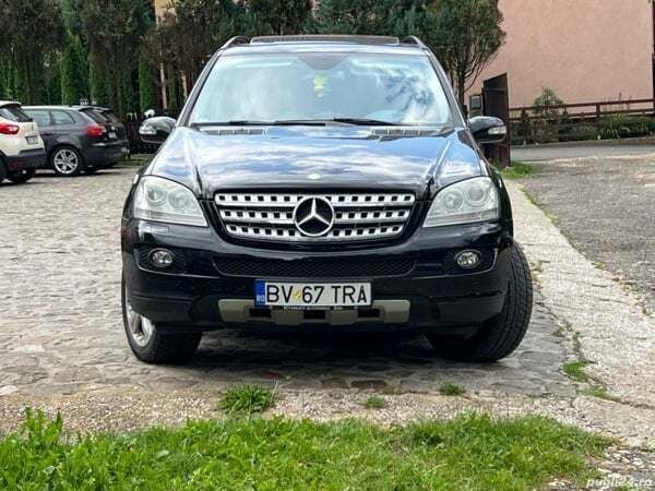 Negru Utilizat 2006 Mercedes ML320 SUV | 7.299 EUR (Super Preț) - Imagine 1/4
