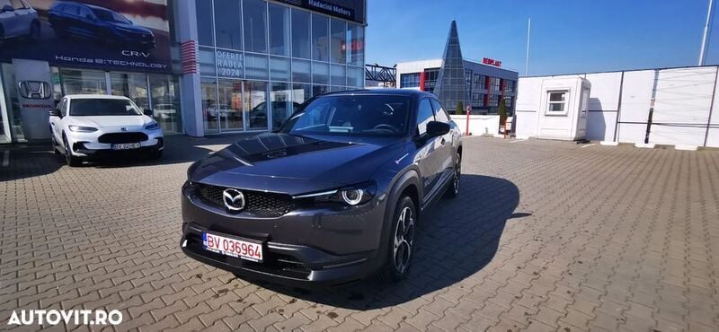 Gri Utilizat 2023 Mazda MX30 SUV | 32.596 EUR - Imagine 1/4