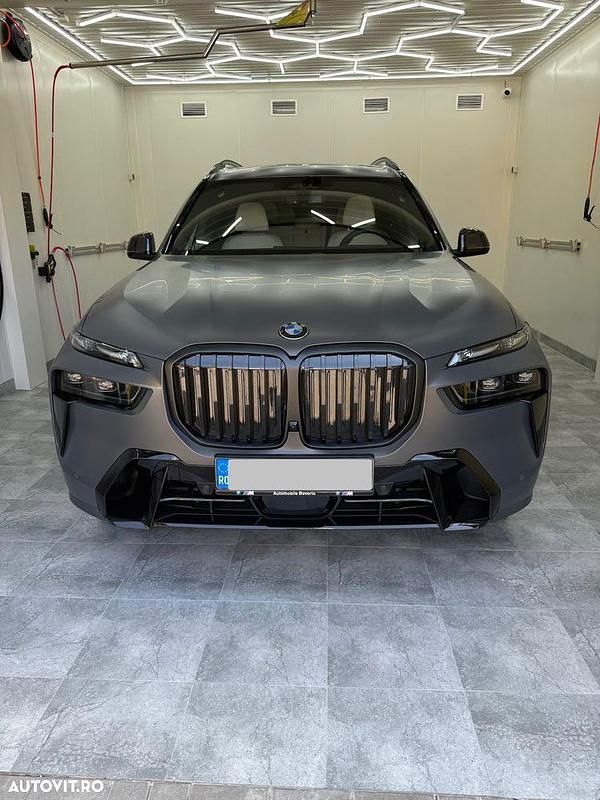 Culoarealte culori Utilizat 2025 BMW X7 SUV | 119.000 EUR (Scump) - Imagine 1/4