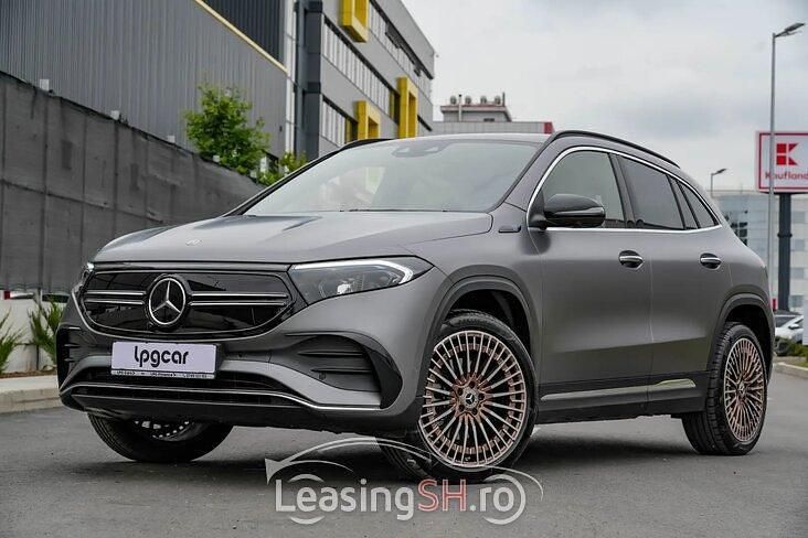 Argintiu Utilizat 2023 Mercedes EQA350 SUV | 42.498 EUR - Imagine 1/4