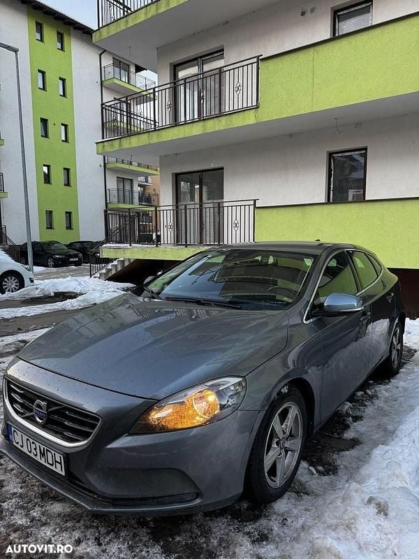 Second-hand Volvo V40 Standard 115 CP (84 kW) 2014 Culoaregri Hatchback
