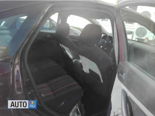 Second-hand Ford Focus 110 CP (80 kW) 2009 Alta Hatchback