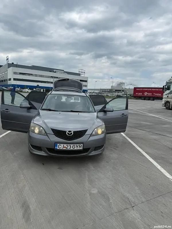 Utilizat 2004 Mazda 3 Hatchback | 1.500 EUR (Preț OK) - Imagine 1/4