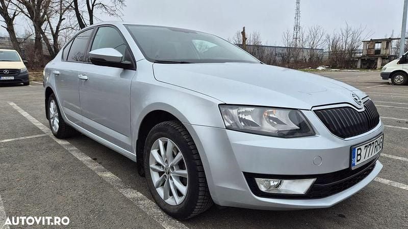 Second-hand Skoda Octavia Ambition 150 CP (110 kW) 2016 Culoaregri Hatchback