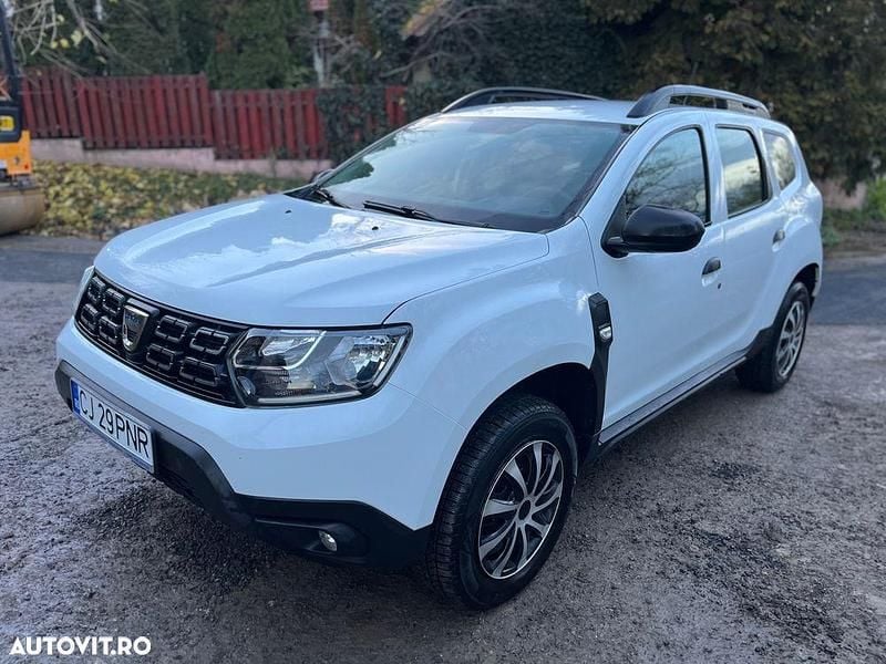 Culoarealb Utilizat 2019 Dacia Duster Essentiel SUV | 10.500 EUR (Preț bun) - Imagine 1/4