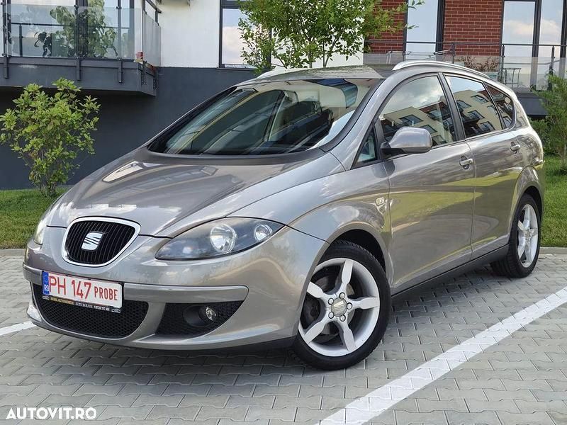 Alte culori Utilizat 2007 Seat Altea XL Monovolum | 3.250 EUR (Preț bun) - Imagine 1/4
