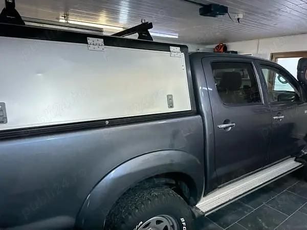 Second-hand Toyota HiLux 171 CP (125 kW) 2013 Gri Pickup