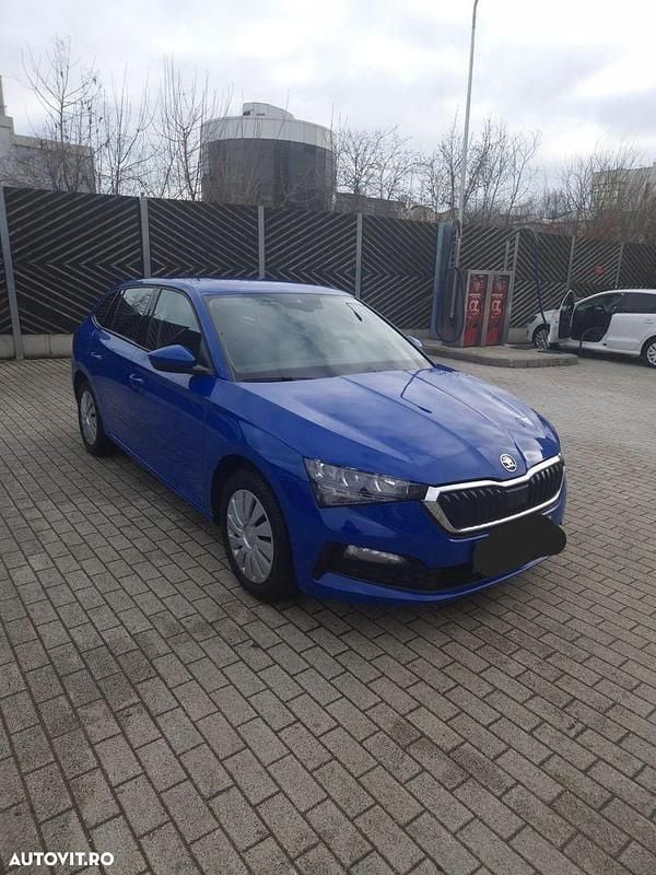 Second-hand Skoda Scala Ambition 95 CP (69 kW) 2020 Culoarealbastru Hatchback