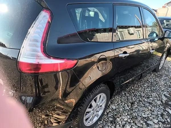 Second-hand Renault Grand Scénic 130 CP (95 kW) 2009 Monovolum