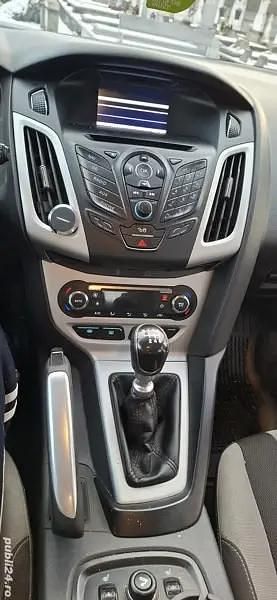 Second-hand Ford Focus 125 CP (91 kW) 2012 Rosu Berlinǎ