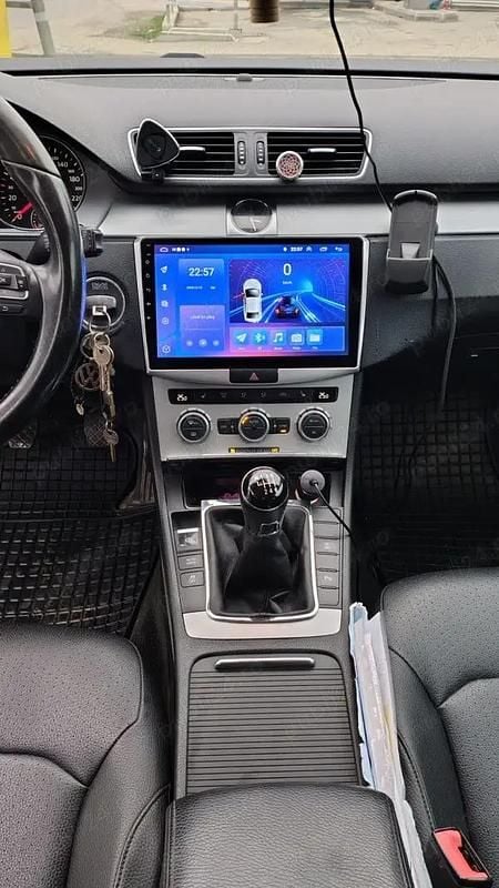 Second-hand VW Passat 105 CP (77 kW) 2012