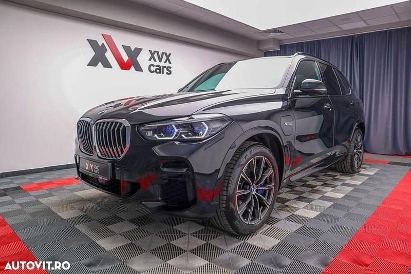 Culoarenegru Utilizat 2022 BMW X5 Comfort Edition SUV | 51.700 EUR (Super Preț) - Imagine 1/4