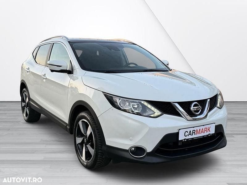 Second-hand Nissan Qashqai N-Connecta 130 CP (95 kW) 2015 Culoarealb SUV