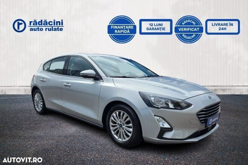 Gri Utilizat 2020 Ford Focus Titanium Hatchback | 14.900 EUR (Scump) - Imagine 1/4