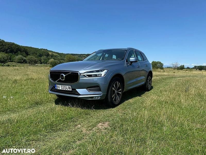 Albastru Utilizat 2020 Volvo XC60 Momentum SUV | 31.800 EUR (Puțin scump) - Imagine 1/4