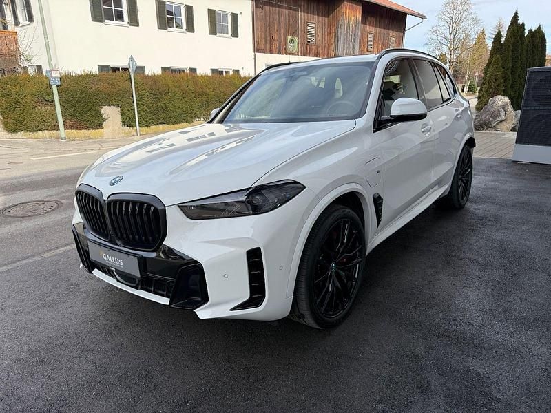 Utilizat 2024 BMW X5 M Sport SUV | 104.014 EUR - Imagine 1/1