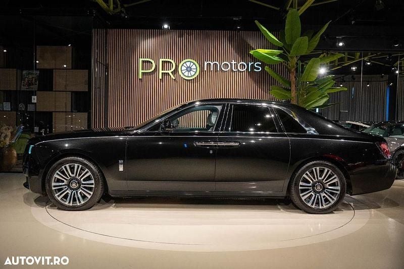 Second-hand Rolls Royce Ghost 571 CP (419 kW) 2022 Culoarenegru Berlinǎ