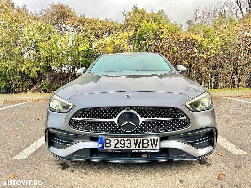 Gri Utilizat 2023 Mercedes C200 Break | 39.900 EUR - Imagine 1/4