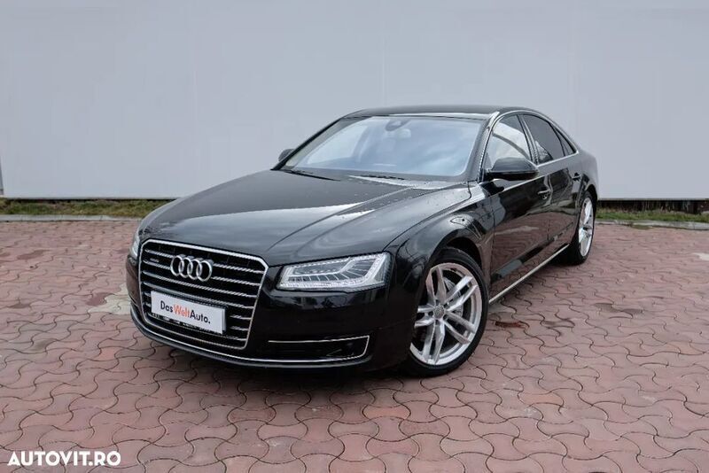 Negru Utilizat 2016 Audi A8 Berlinǎ | 32.000 EUR (Preț OK) - Imagine 1/4