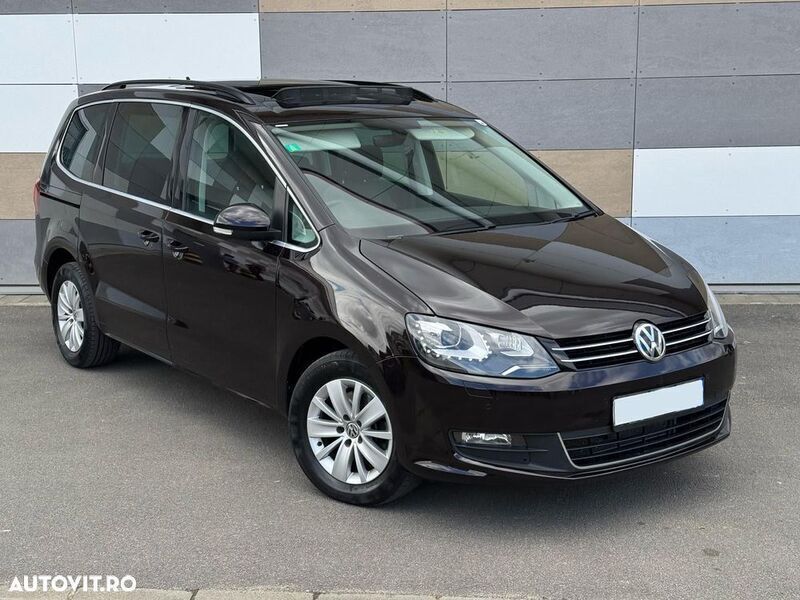 Second-hand VW Sharan Comfortline 150 CP (110 kW) 2017 Maro Monovolum