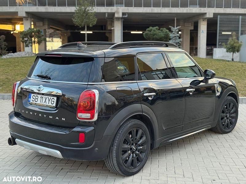 Second-hand Mini Countryman 224 CP (164 kW) 2018 Culoarenegru SUV