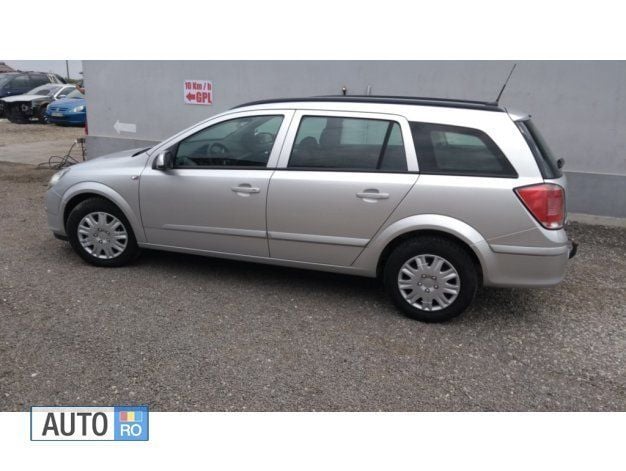 Second-hand Opel Astra 80 CP (58 kW) 2005 Break