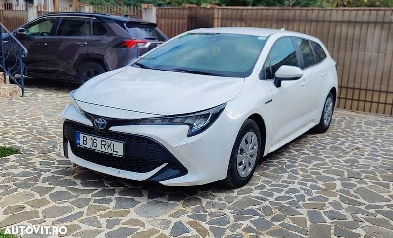 Culoarealb Utilizat 2020 Toyota Corolla Eco Break | 16.300 EUR (Preț bun) - Imagine 1/4
