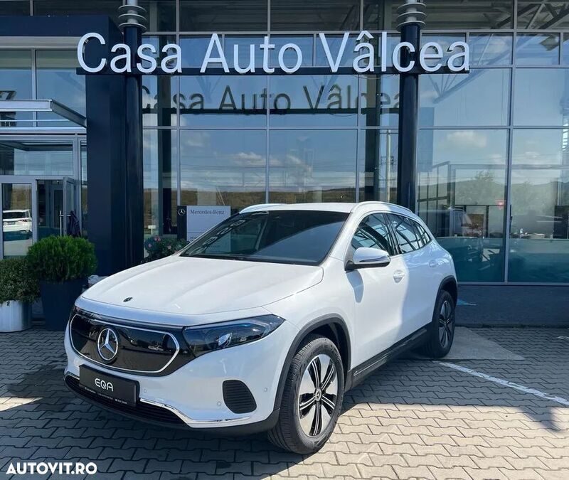Alb Utilizat 2023 Mercedes EQA250 SUV | 39.900 EUR - Imagine 1/4