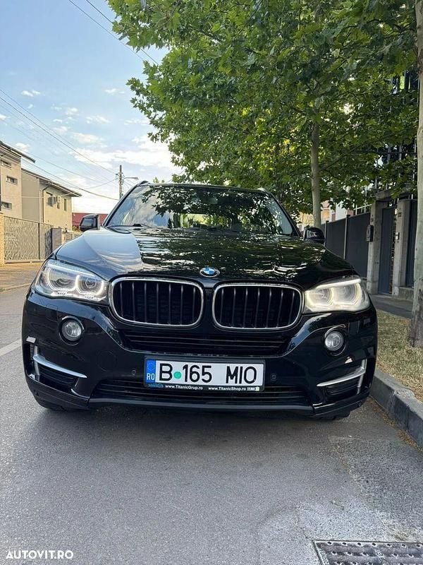 Negru Utilizat 2015 BMW X5 SUV | 17.800 EUR (Preț OK) - Imagine 1/4