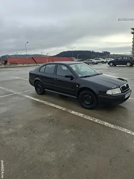 Utilizat 2007 Skoda Octavia Berlinǎ | 2.000 EUR (Preț OK) - Imagine 1/4